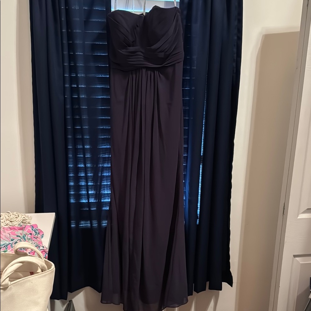 Elegant Black Strapless Evening Gown